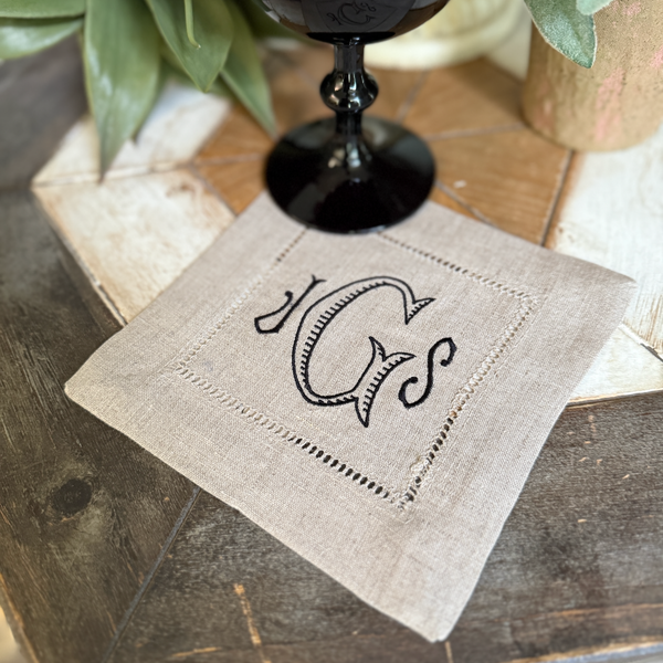 Baroque Three Letter Monogrammed Cocktail Napkins, Set of 4 Monogrammed Cloth Linen Napkin - White Tulip Embroidery