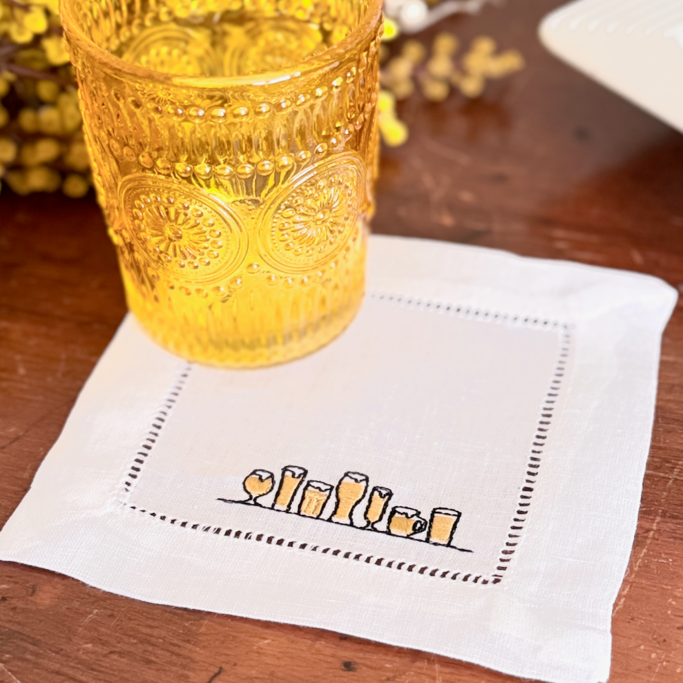 Beer Glasses Embroidered Cloth Cocktail Napkins, Set of 4, Beer Linen cocktail napkins, Beer gift, Dad gift - White Tulip Embroidery
