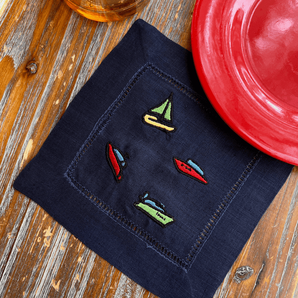 Boats Cloth Cocktail Napkins, Set of 4, Sailing / Motorboat Linen Cocktail Napkins - White Tulip Embroidery