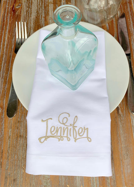 Place Cards Wedding Name Napkins, Set of 4 Names Cloth napkins, Lindsey Font - White Tulip Embroidery