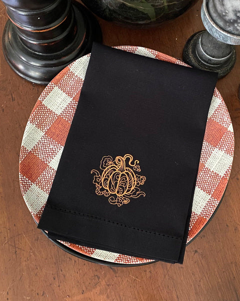 Pumpkin Swirl Cloth Napkins - Set of 4 napkins - White Tulip Embroidery