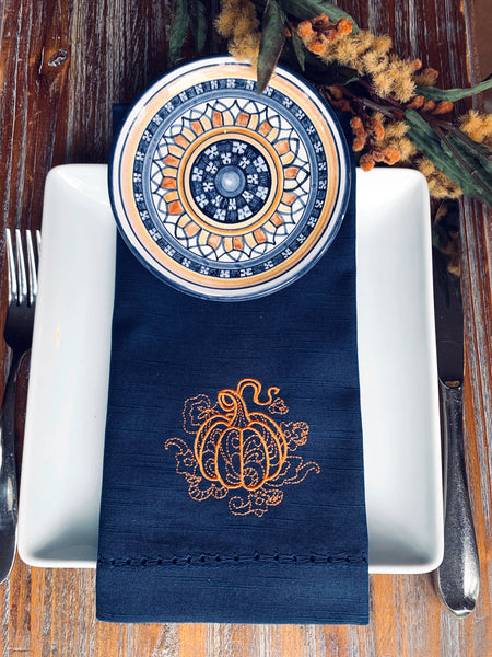 Pumpkin Swirl Cloth Napkins - Set of 4 napkins - White Tulip Embroidery