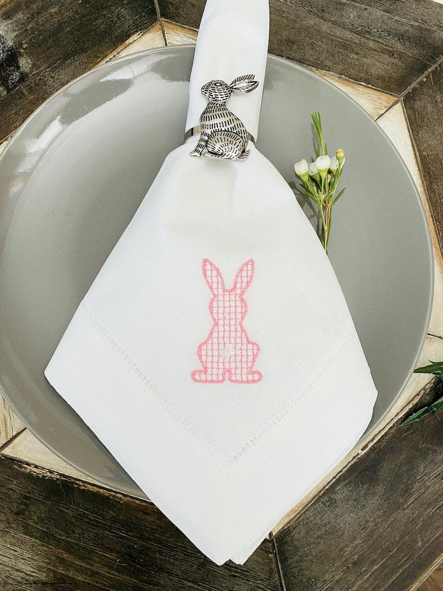 http://whitetulipembroidery.com/cdn/shop/products/easter-bunny-back-cloth-napkins-set-of-4-napkins-white-tulip-embroidery-1_1200x1200.jpg?v=1676312385