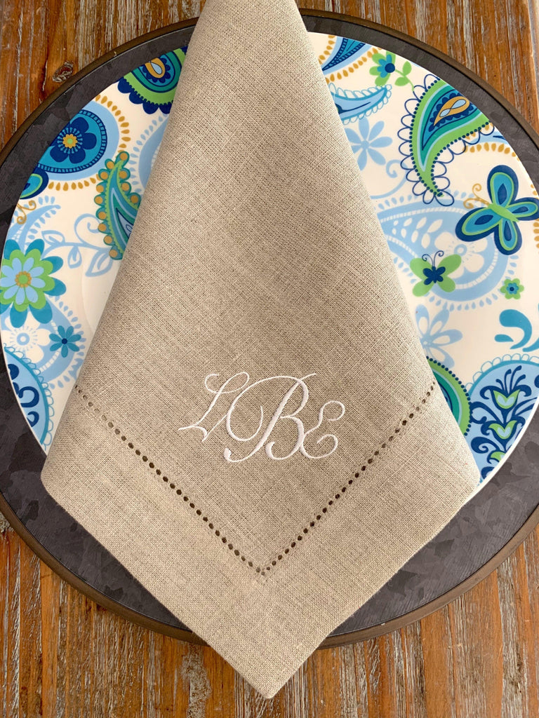 Sophia 3 Letter Monogrammed Embroidered Cloth Napkins - White Tulip Embroidery
