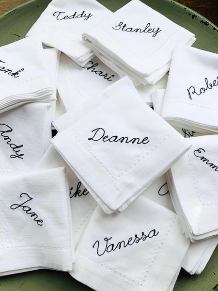 100 Embroidered Name Napkins, Bulk script names napkins - White Tulip Embroidery