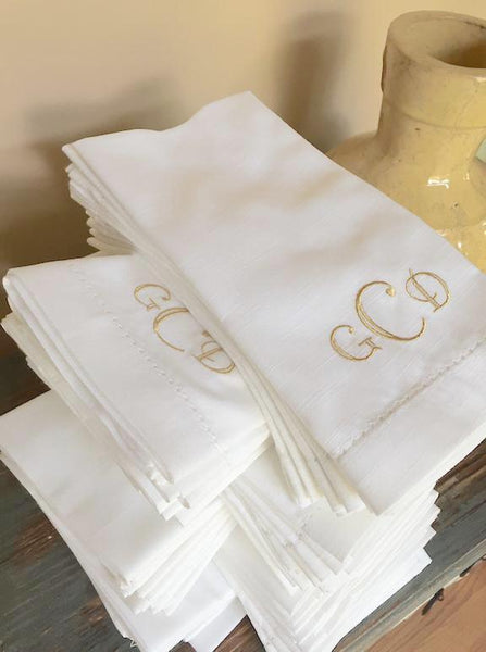 3 Letter Bulk Monogrammed Wedding Napkins, Set of 50, Embroidered Cloth Dinner Napkins - White Tulip Embroidery
