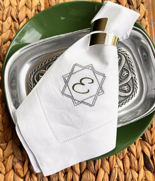 Modern Border Monogrammed Cloth Dinner Napkins - Set of 4 napkins - White Tulip Embroidery