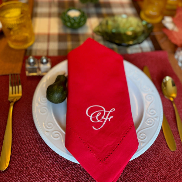 Wendy Monogrammed Cloth Dinner Napkins - Set of 4 napkins - White Tulip Embroidery