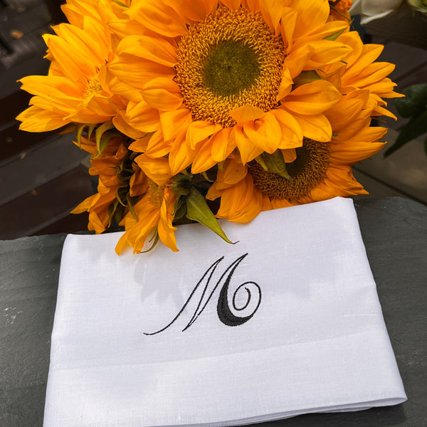 Rosato Monogrammed Cloth Dinner Napkins - Set of 4 napkins - White Tulip Embroidery