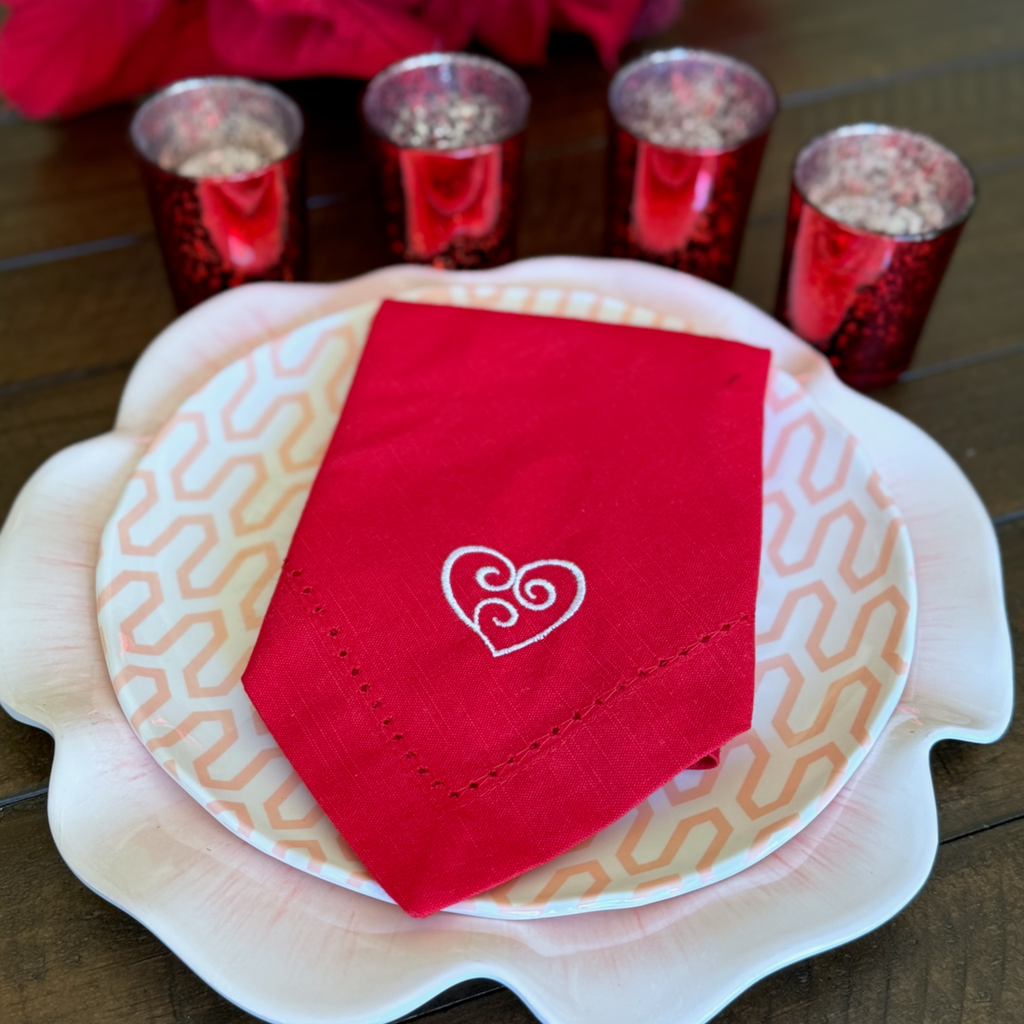 Swirl Heart Valentine's Day Cloth Napkins - White Tulip Embroidery