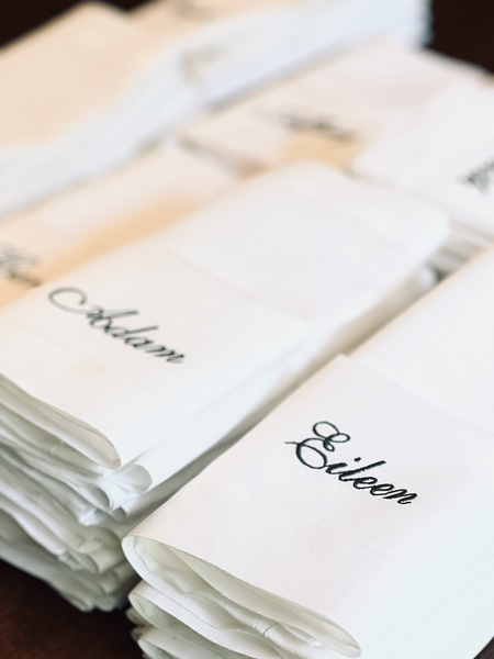 Set of 4 Embroidered Name Napkins, Eleanor Names Cloth napkins - White Tulip Embroidery