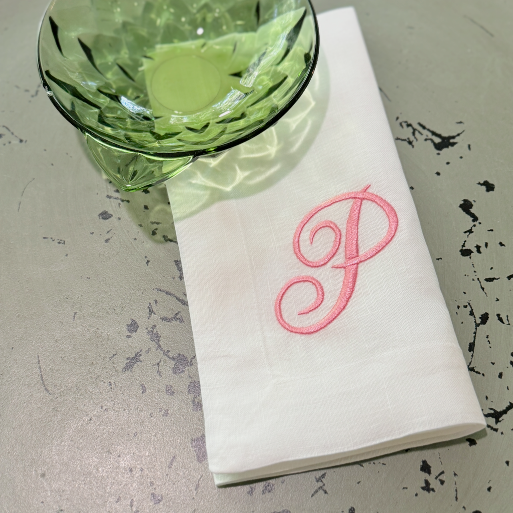 Large Script Monogrammed Cloth Dinner Napkins - Set of 4 napkins - White Tulip Embroidery