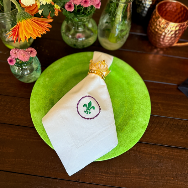 Fleur de Lis Mardi Gras Cloth Napkins - Set of 4 napkins - White Tulip Embroidery