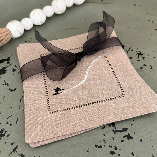 Downhill Ski Cloth Cocktail Napkins, Set of 4, Skiing Linen Cocktail Cloth Napkins - White Tulip Embroidery