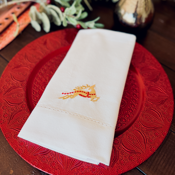 Reindeer Christmas Embroidered Cloth Napkins - Set of 4 napkins - White Tulip Embroidery