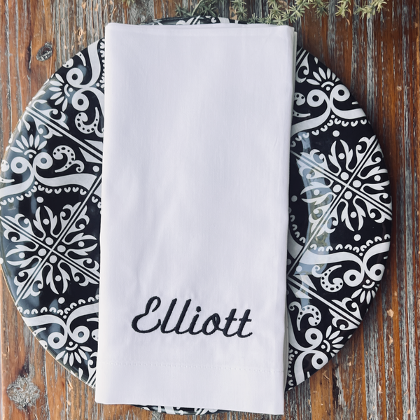 Set of 4 Embroidered Name Napkins, Steven Names Cloth napkins - White Tulip Embroidery