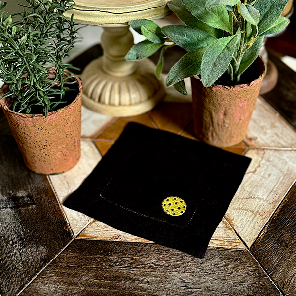 Pickleball Cloth Linen Cocktail Napkins, Set of 4 - White Tulip Embroidery