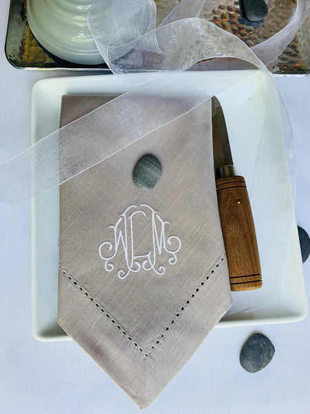Abigail Monogrammed Embroidered Cloth Napkins - Set of 4 napkins - White Tulip Embroidery