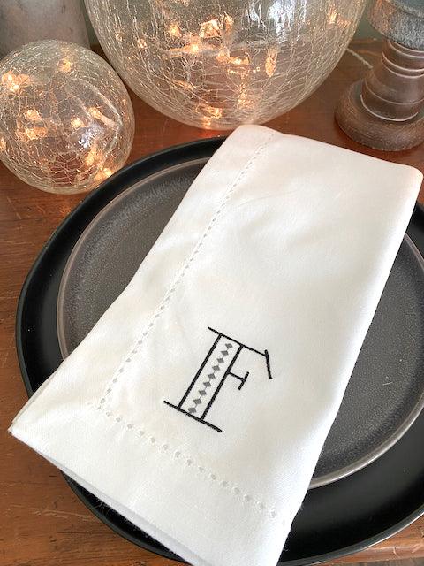 Art Deco Monogrammed Cloth Napkins - Set of 4 napkins - White Tulip Embroidery