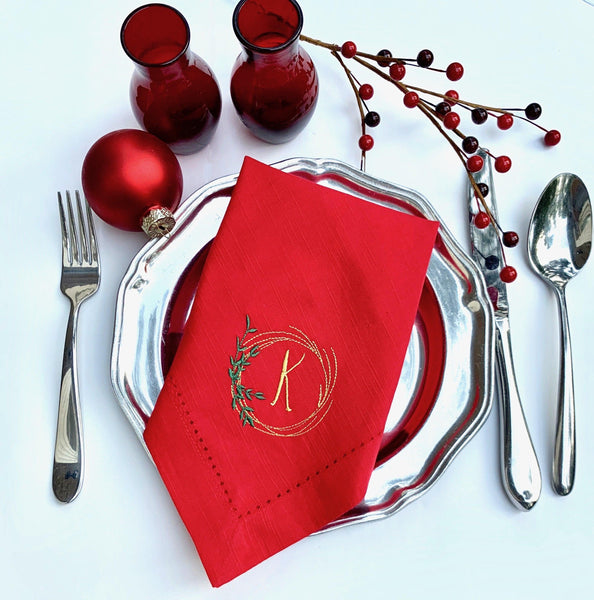 Autumn Leaf Wreath Monogrammed Cloth Napkins - Set of 4 napkins - White Tulip Embroidery