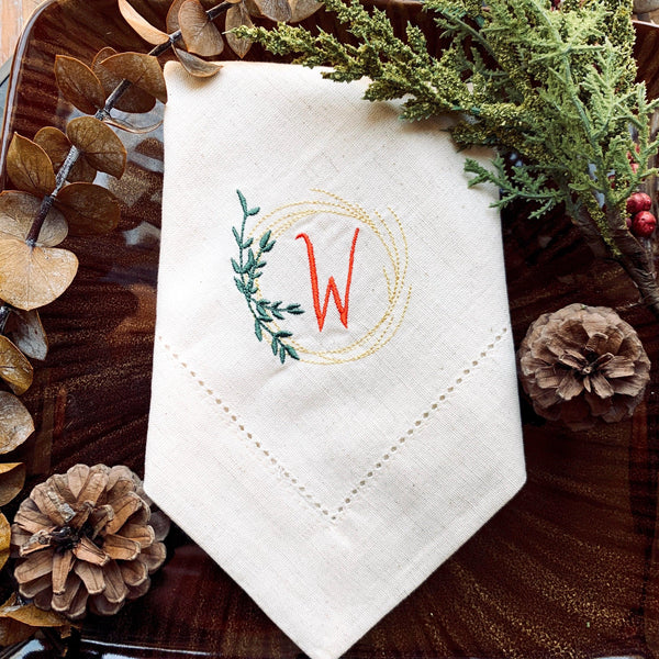 Autumn Leaf Wreath Monogrammed Cloth Napkins - Set of 4 napkins - White Tulip Embroidery