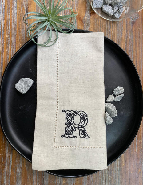 Celtic Monogrammed Cloth Napkins - Set of 4 napkins - White Tulip Embroidery