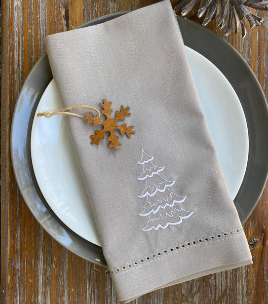 Christmas Tree Embroidered Cloth Napkins - Set of 4 napkins - White Tulip Embroidery