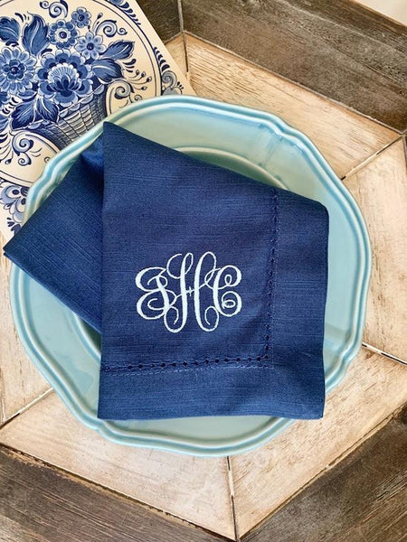 Ella Monogrammed Embroidered Cloth Napkins - Set of 4 napkins - White Tulip Embroidery
