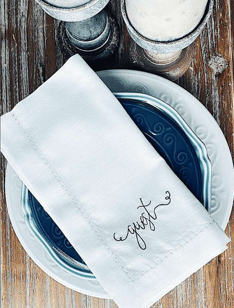 Embroidered Name Napkins, Set of 4 Names Cloth napkins - White Tulip Embroidery