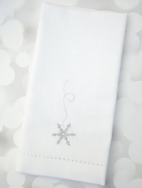 Falling Snowflake Cloth Napkins - Set of 4 napkins - White Tulip Embroidery