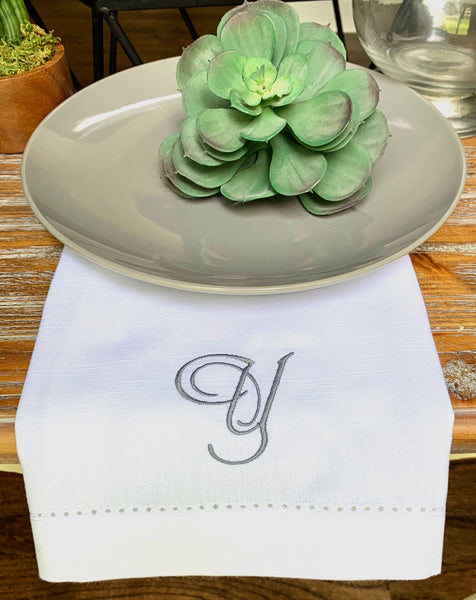 Formal Style Monogrammed Cloth Dinner Napkins - Set of 4 napkins - White Tulip Embroidery
