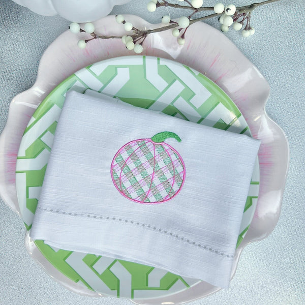 Plaid Pumpkin Napkins, Set of 4, Thanksgiving cloth napkins, Halloween napkins, pumpkin embroidered napkins, halloween table decorations - White Tulip Embroidery