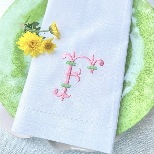 Monogrammed Embroidered Cloth Napkins,  Set of 4, Kate Font monogrammed napkins, vintage monogrammed napkins, traditional monogram - White Tulip Embroidery
