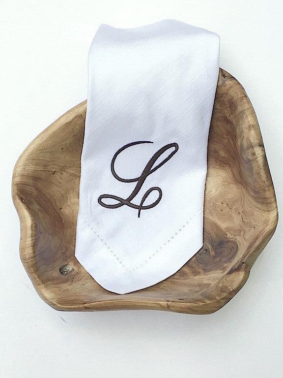 Large Script Monogrammed Cloth Dinner Napkins - Set of 4 napkins - White Tulip Embroidery
