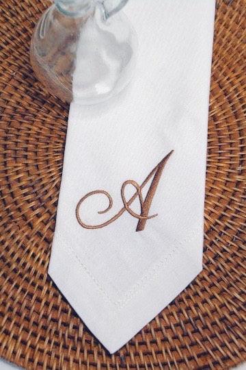Large Script Monogrammed Cloth Dinner Napkins - Set of 4 napkins - White Tulip Embroidery