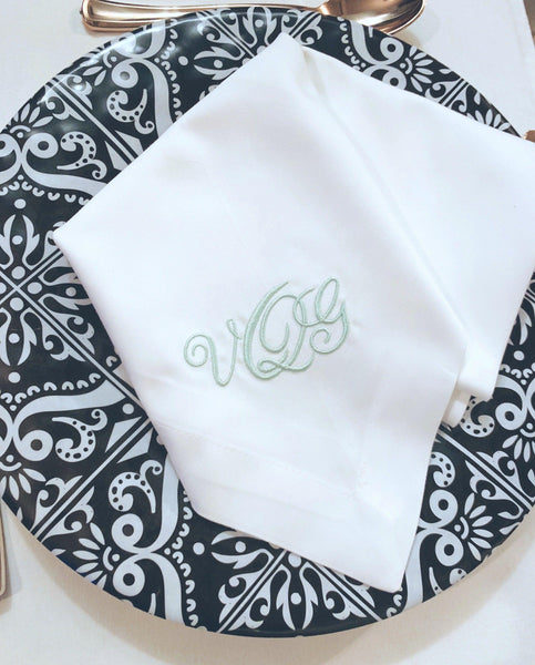Lulu Monogrammed Embroidered Cloth Napkins - White Tulip Embroidery