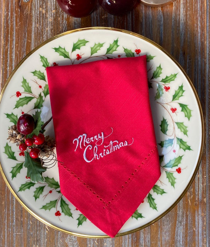 Merry Christmas Cloth Napkins - Set of 4 Christmas napkins - White Tulip Embroidery