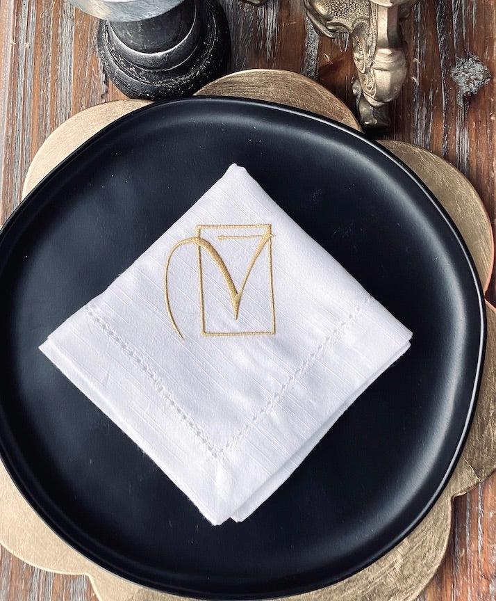 Modern Art Monogrammed Cloth Napkins - Set of 4 napkins - White Tulip Embroidery
