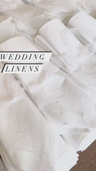 Sprig Monogrammed Embroidered Cloth Napkins - Set of 4 napkins - White Tulip Embroidery