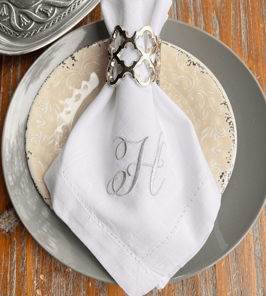 Rachael Monogrammed Embroidered Cloth Napkins - Set of 4 napkins - White Tulip Embroidery