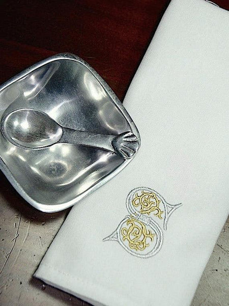 Scroll Monogrammed Embroidered Cloth Napkins - Set of 4 napkins - White Tulip Embroidery