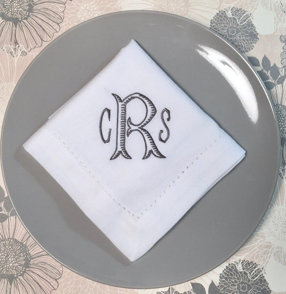 Set of 4 Baroque Monogrammed Wedding Napkins, Embroidered Dinner Napkins - White Tulip Embroidery