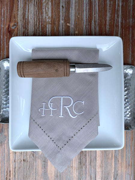 Sienna Monogrammed Cloth Dinner Napkins - Set of 4 napkins - White Tulip Embroidery