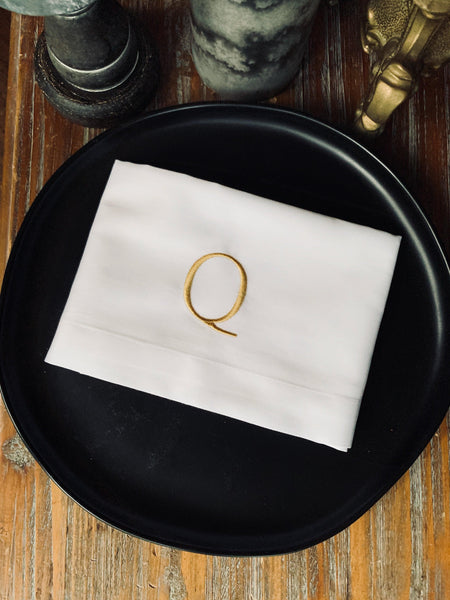 Simple and Modern Monogrammed Embroidered Cloth Napkins - White Tulip Embroidery