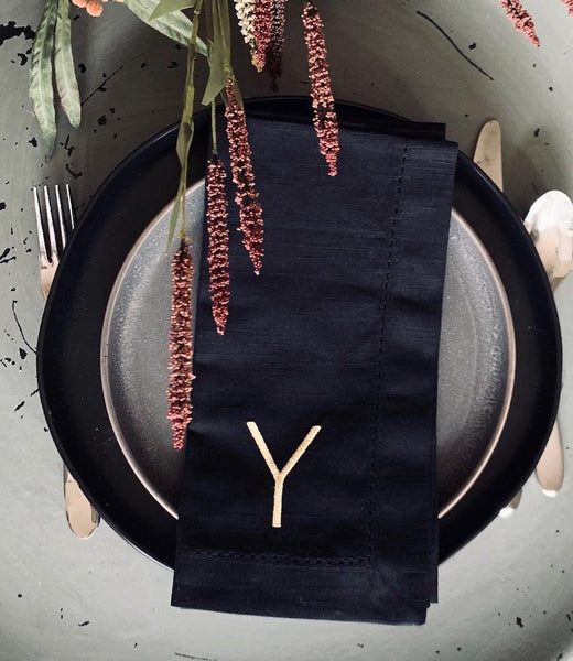 Slim Print Monogrammed Embroidered Cloth Dinner Napkins - Set of 4 napkins - White Tulip Embroidery