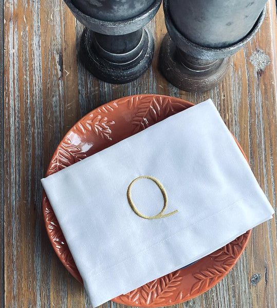 Slim Print Monogrammed Embroidered Cloth Dinner Napkins - Set of 4 napkins - White Tulip Embroidery