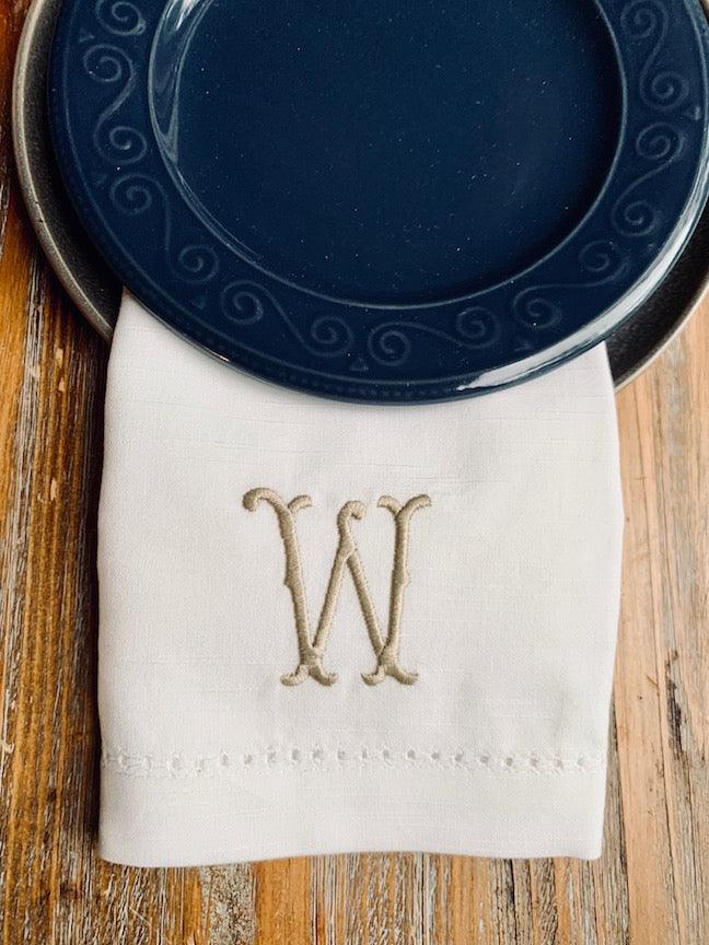 Southern Monogrammed Cloth Dinner Napkins - Set of 4 napkins - White Tulip Embroidery
