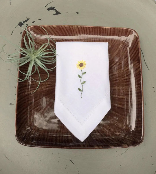 Sunflower Embroidered Cloth Napkins - Set of 4 flower napkins - White Tulip Embroidery