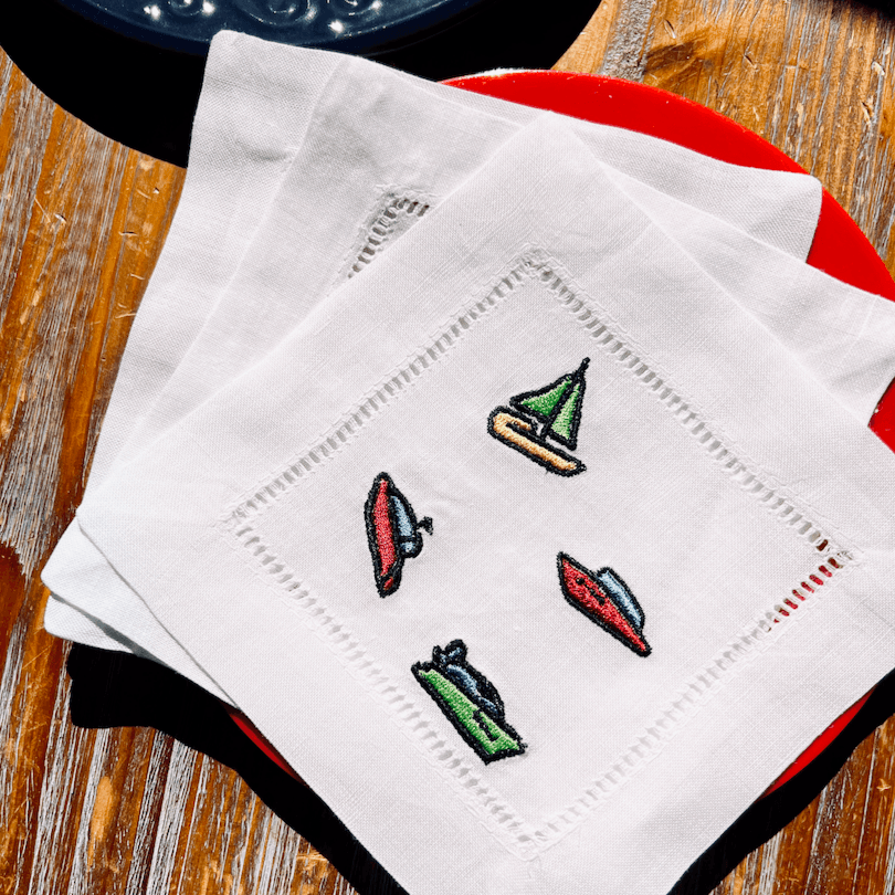 Boats Cloth Cocktail Napkins, Set of 4, Sailing / Motorboat Linen Cocktail Napkins - White Tulip Embroidery