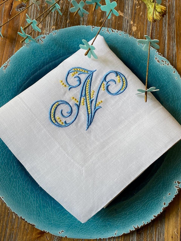 Delicate Monogrammed Cloth Dinner Napkins - Set of 4 napkins - White Tulip Embroidery